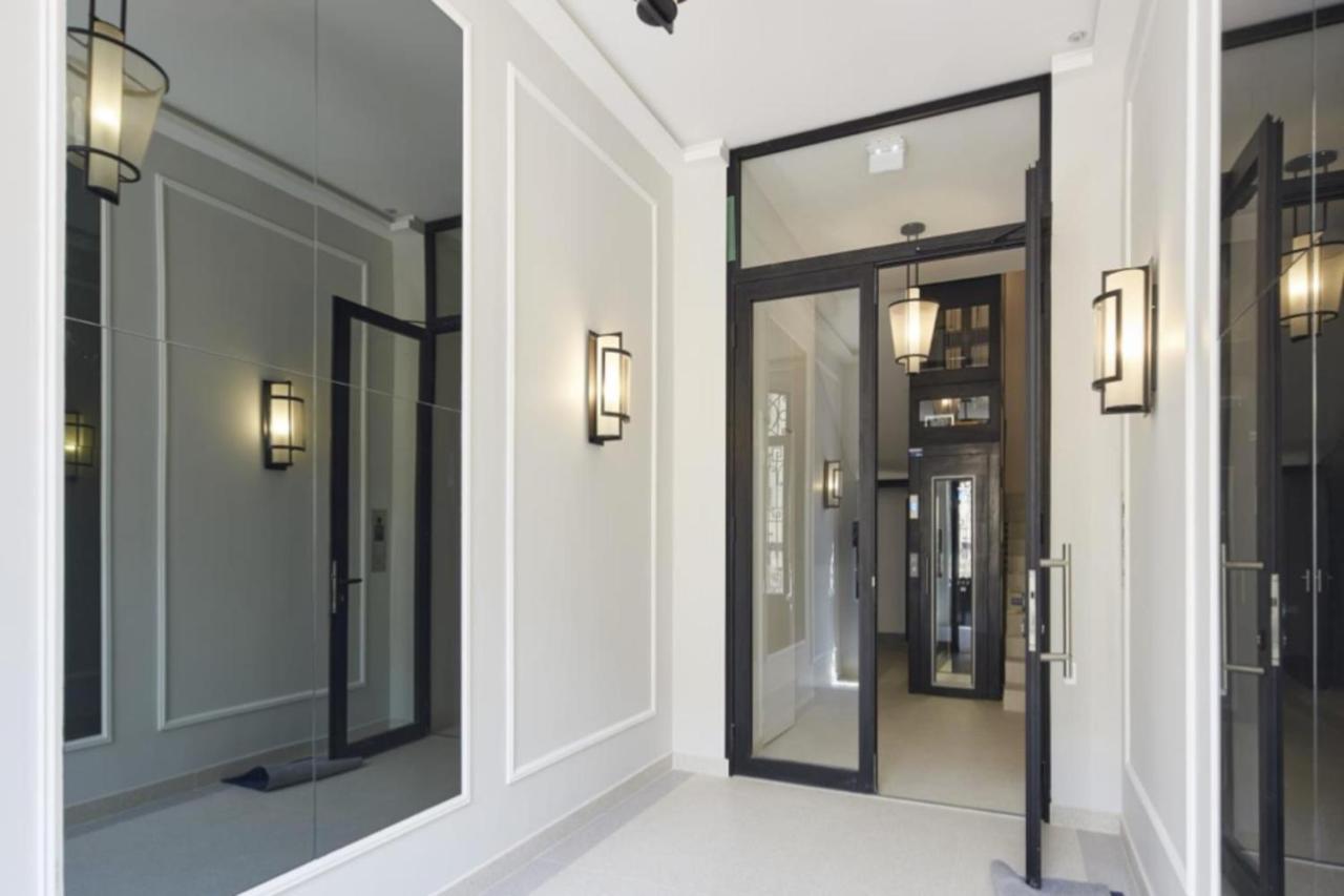 Sumptuous Renovated Penthouse - Gray D'albion-croi *
